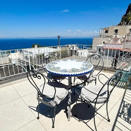 Rooftop Luxury Lejlighed *